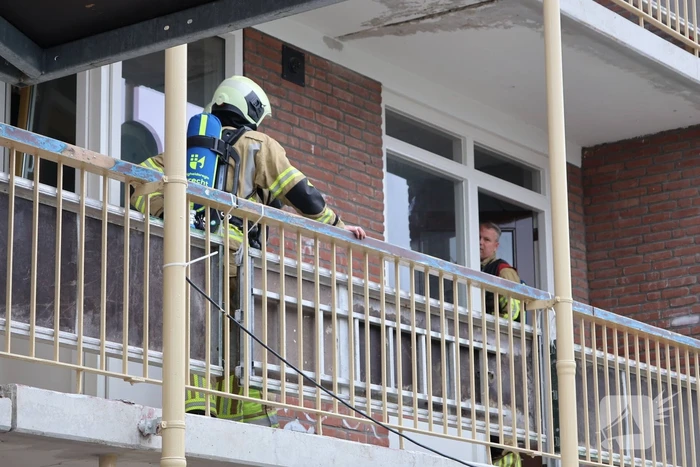 Pan op het vuur zorgt voor rookontwikkeling in woning