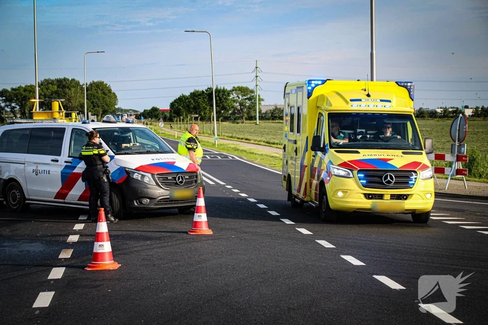 Twee voertuigen total-loss na aanrijding