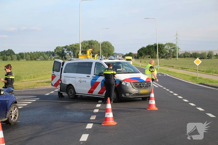 Twee voertuigen total-loss na aanrijding