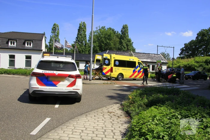 Fietser zwaar gewond bij ongeval met auto