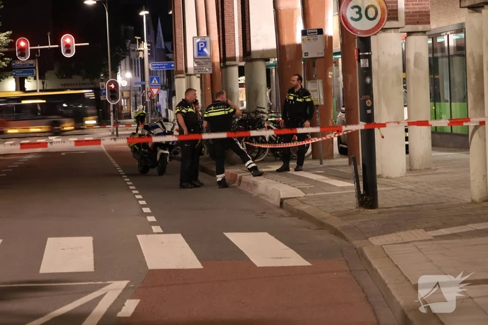 Zware explosie bij kantoorpand veroorzaakt schade