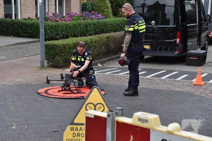 Grote brand in woning leidt tot zoektocht naar vermiste bewoner
