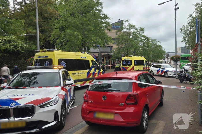 Flinke verkeershinder na ongeval tussen fietser en scooterrijder