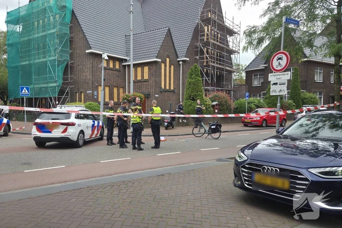 Flinke verkeershinder na ongeval tussen fietser en scooterrijder