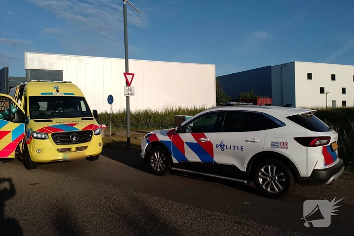 Fietser gewond bij aanrijding met vrachtwagen