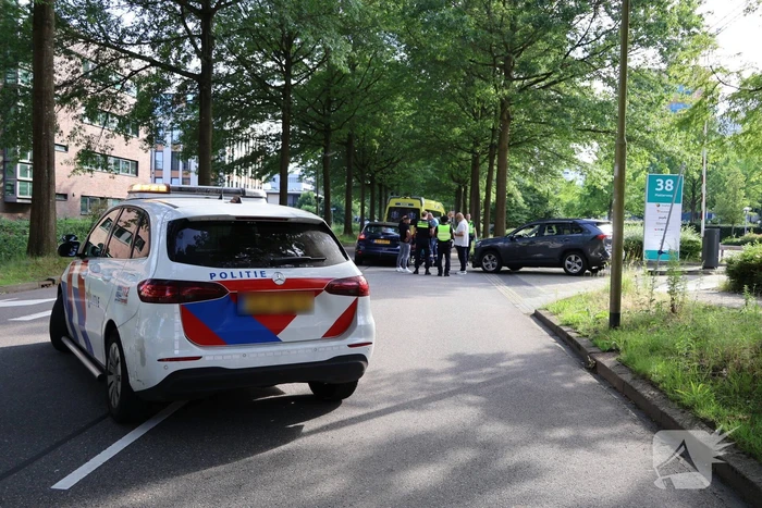 Gewonde bij ongeval met twee personenauto's