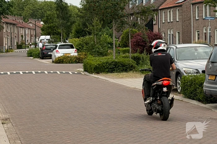 Scooterrijder aangehouden na achtervolging