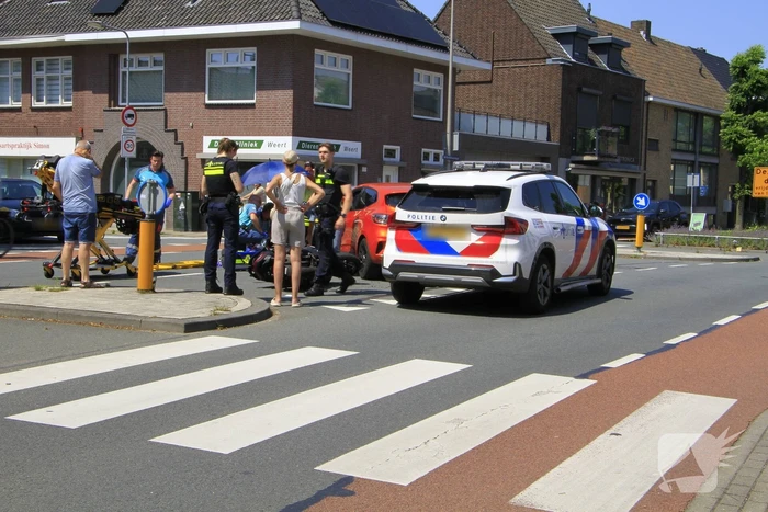 Ongeval tussen auto en motor met gewonde