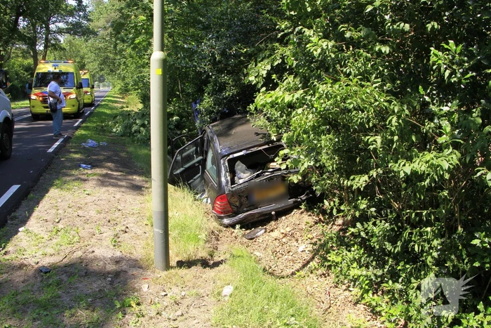 Ongeval met auto en bestelbus zonder gewonden