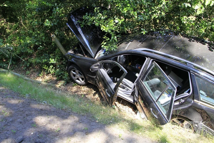 Ongeval met auto en bestelbus zonder gewonden