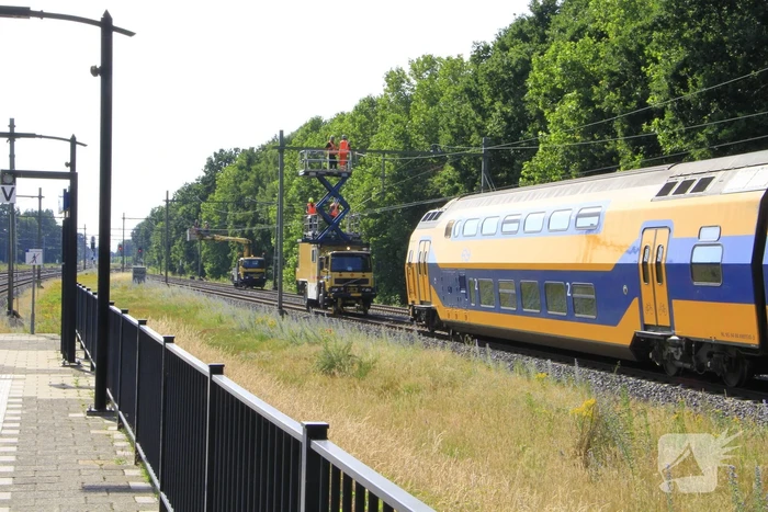 Kapotte bovenleiding zorgt voor overlast