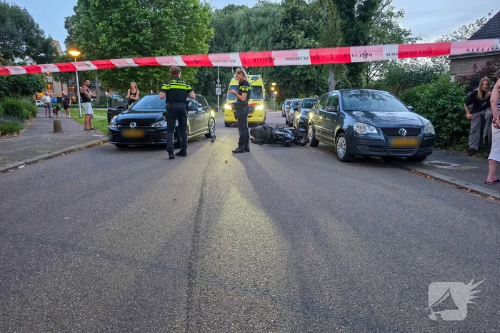 Ongeval met auto en scooter