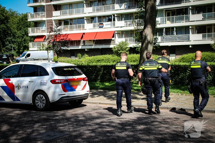 Aanrijding met scooter leidt tot zoektocht naar vuurwapen