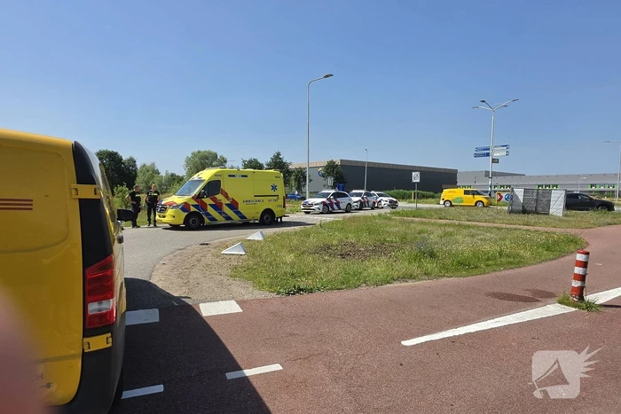 Ongeval tussen bestelbus en scooter
