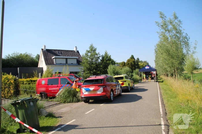 Grote brand in woning met rietendak