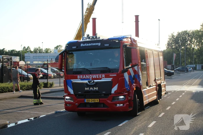 Brand verwoest motorblok van busje