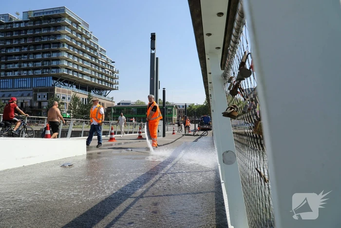 Gemeente voert koeling uit bij bruggen