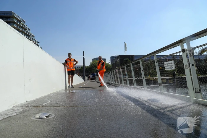 Gemeente voert koeling uit bij bruggen