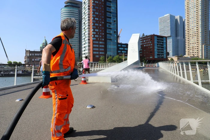 Gemeente voert koeling uit bij bruggen