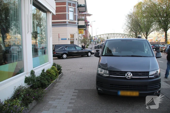 Overleden persoon aangetroffen in Rotterdam