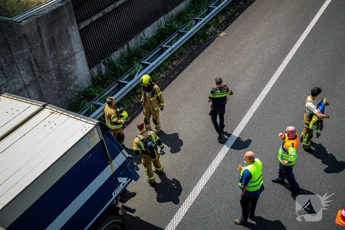 Oververhitte vrachtwagen leidt tot verkeershinder