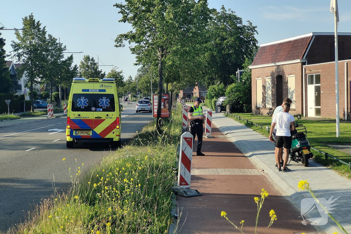 Politie en ambulancedienst ingezet na val scootterrijder