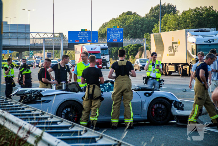 Zwaargewonde bij ernstig ongeval met Porsche