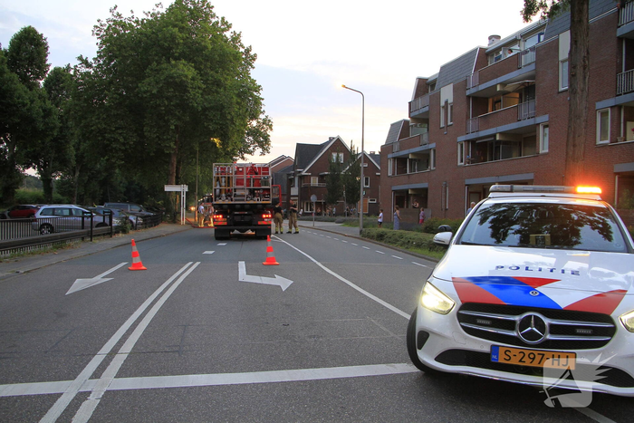 Auto volledig uitgebrand op parkeerplaats