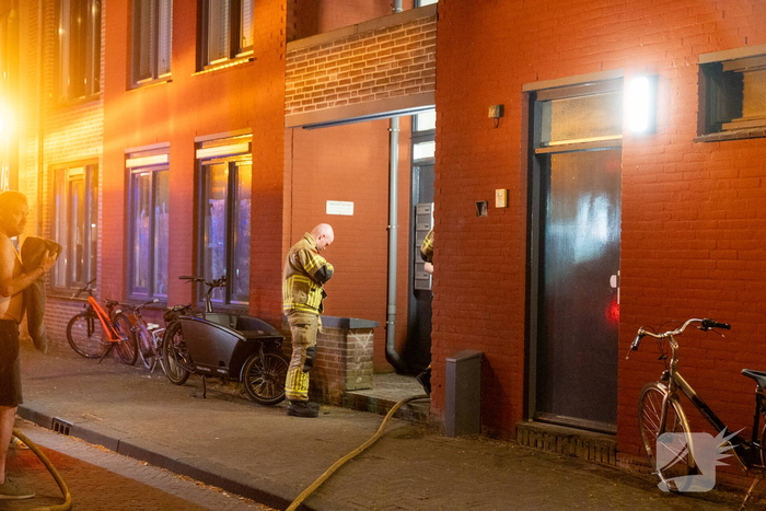 Brand in badkamer snel onder controle