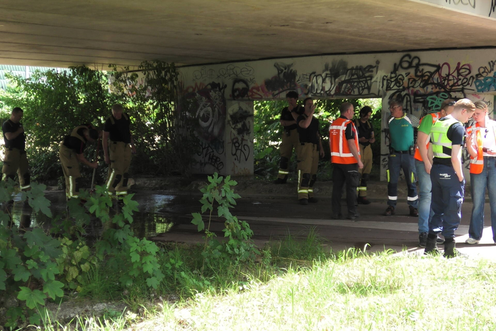 Waterlekkage zorgt voor grote brandweer inzet