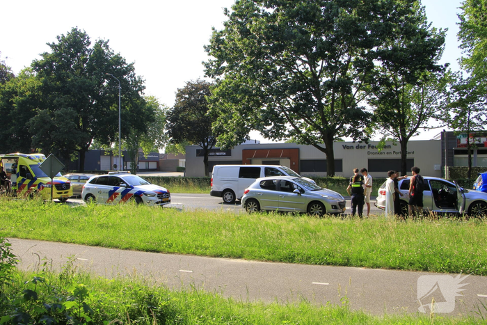 Kop-staartbotsing leidt tot gewonden en verkeershinder