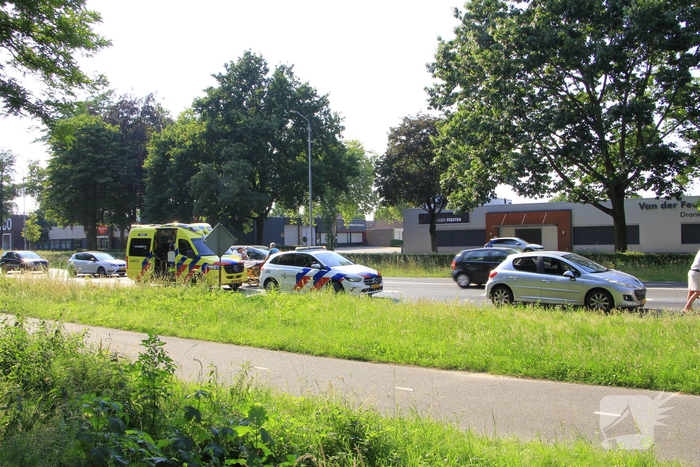 Kop-staartbotsing leidt tot gewonden en verkeershinder