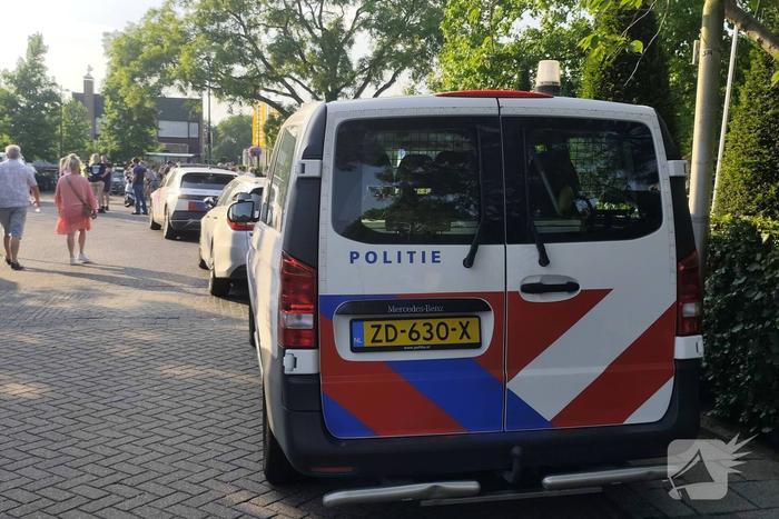 Politie aanwezig bij Anti-AZC demonstratie