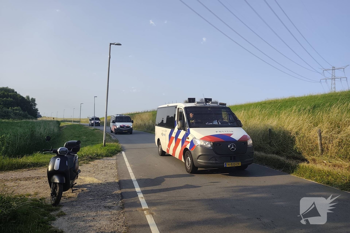 Politie aanwezig bij Anti-AZC demonstratie