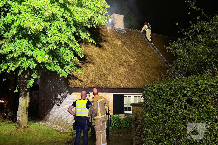 Drie bewoners geëvacueerd bij woningbrand