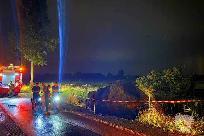Omgewaaide bomen zorgen voor inzet brandweer