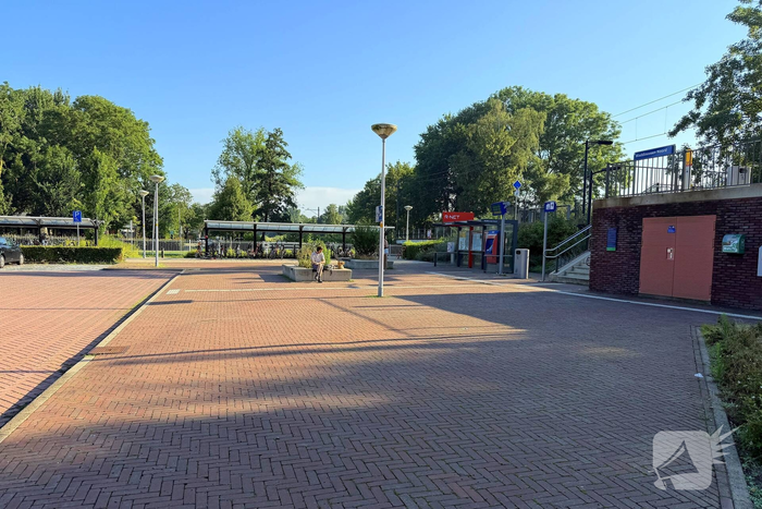 Treinen stilgelegd na blikseminslag