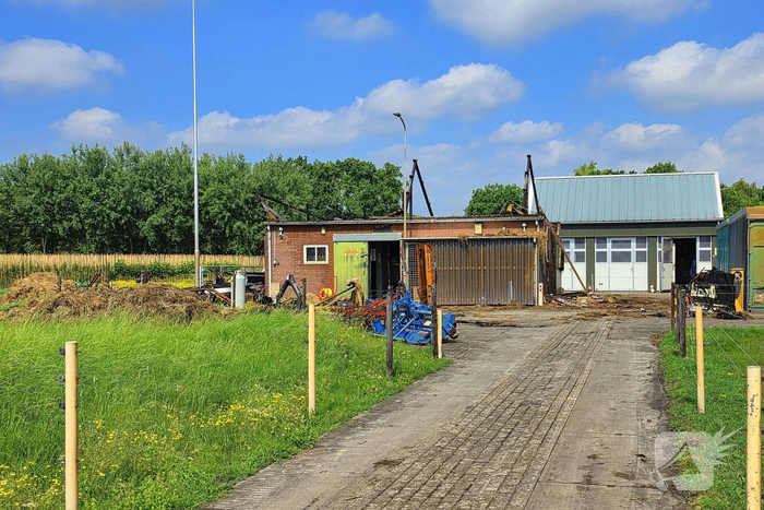 Zolder verwoest door brand na blikseminslag