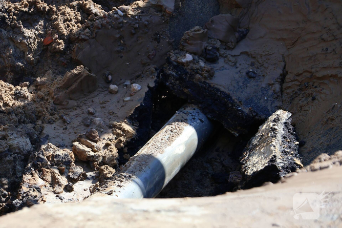 Tientallen huishoudens zonder water door waterleidingbreuk
