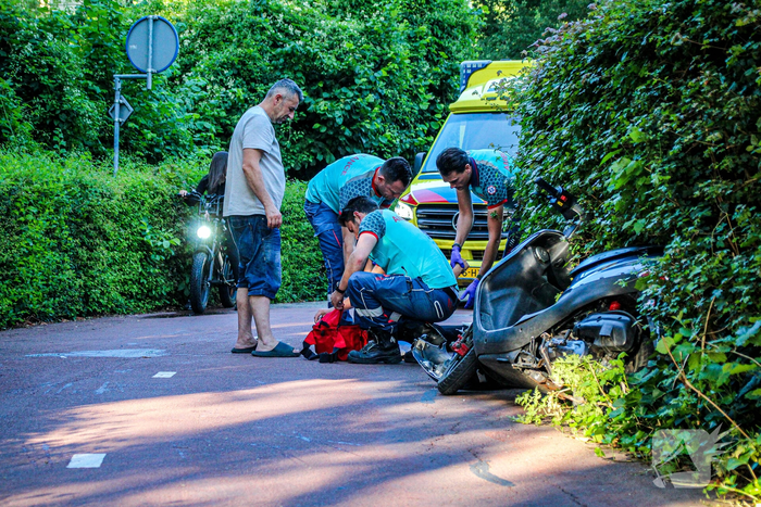 Flink ongeval tussen fatbiker en scooterrijder