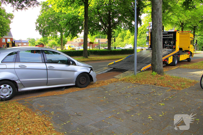 Automobilist veroorzaakt ravage na onwel worden