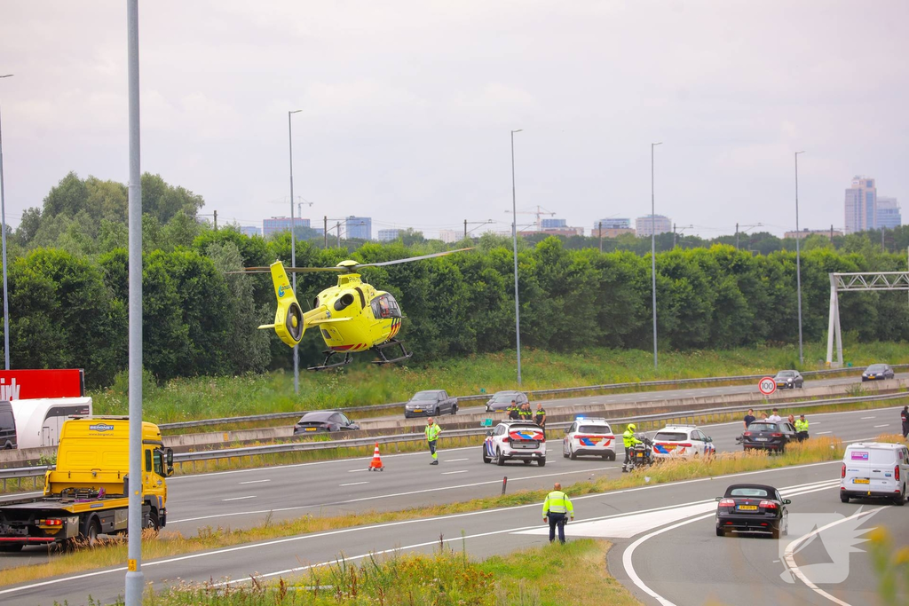 Rijksweg A1 L 7,6 Diemen 112 