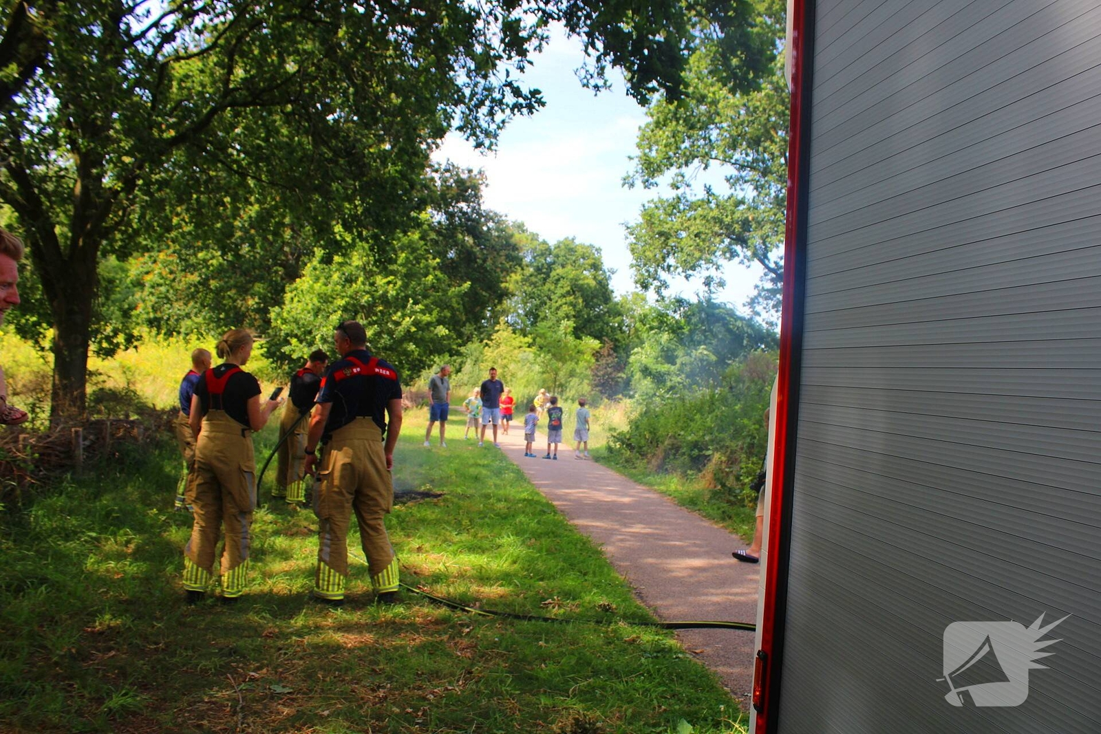 Hooibaal in brand gestoken