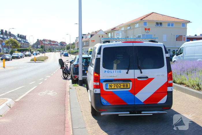 Fietser gewond bij botsing met personenauto