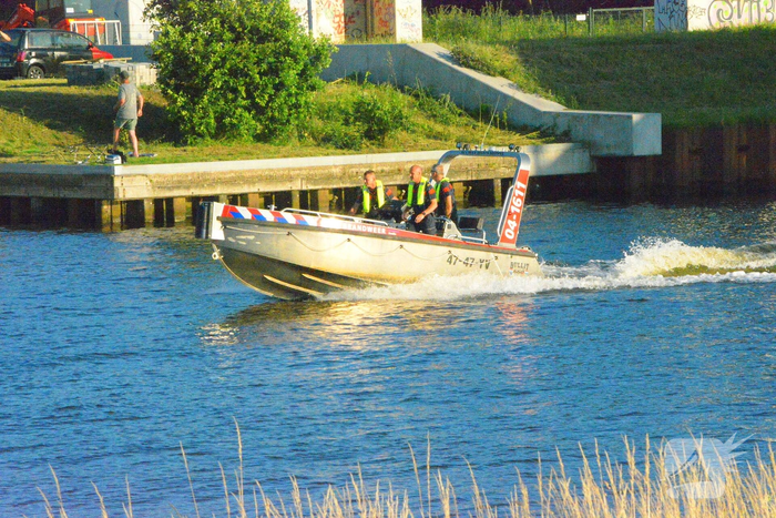 Persoon te water leidt tot grote hulpverleningsactie