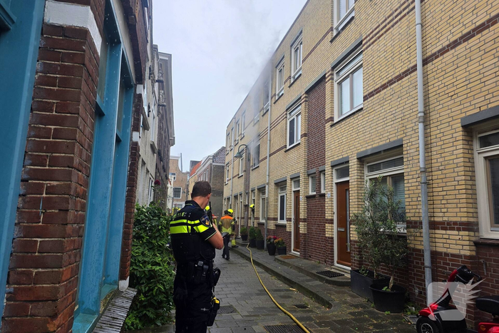 Brand in woning leidt tot rookontwikkeling
