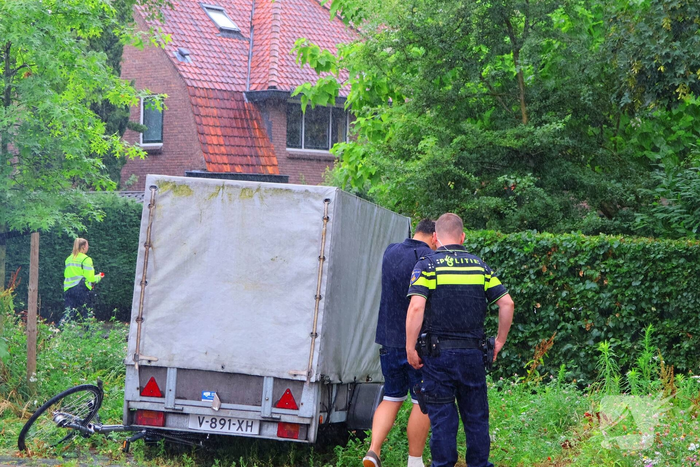 Fietser gewond bij aanrijding met losgeschoten aanhanger