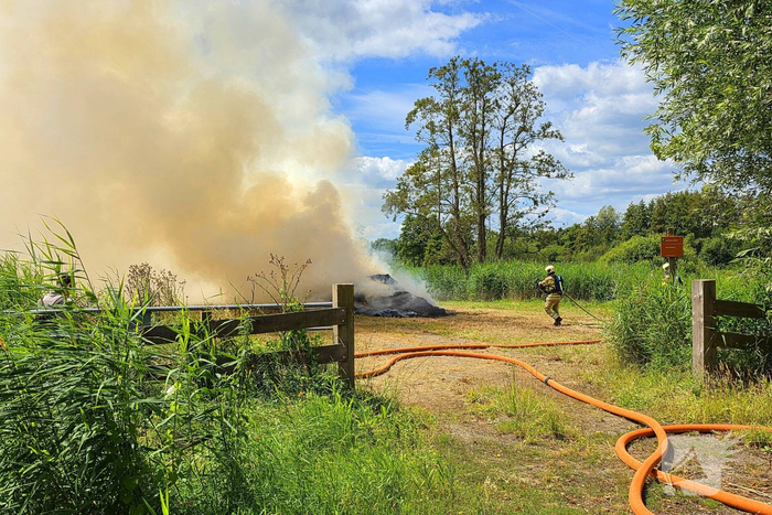 Grote rookontwikkeling door buitenbrand