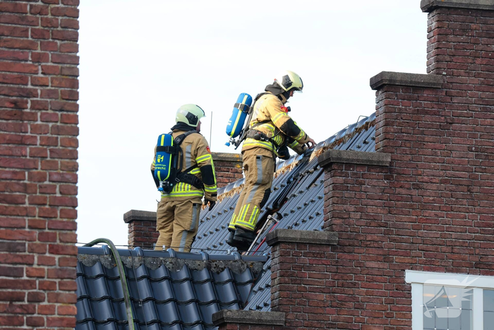 Brand in gemeentehuis vergt grote inzet brandweer