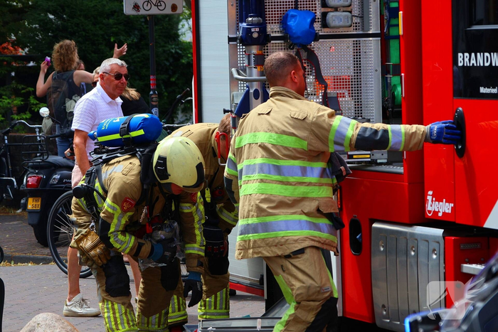Brandweer in actie wegens gaslekkage tijdens sloopwerkzaamheden